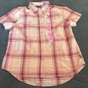 Eddie Bauer Plaid women’s Shirt in Pink and White